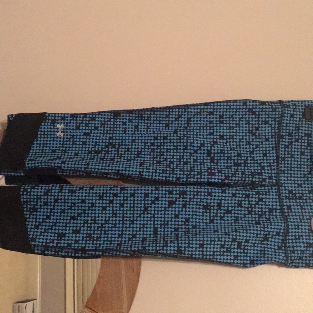 Under armour never been worn athletic leggings